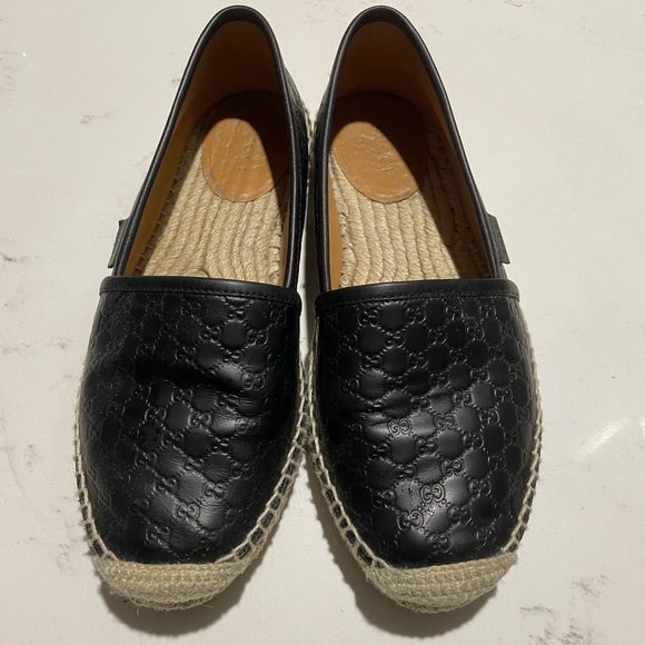 Gucci espadrilles- like new condition - Picture 5 of 6